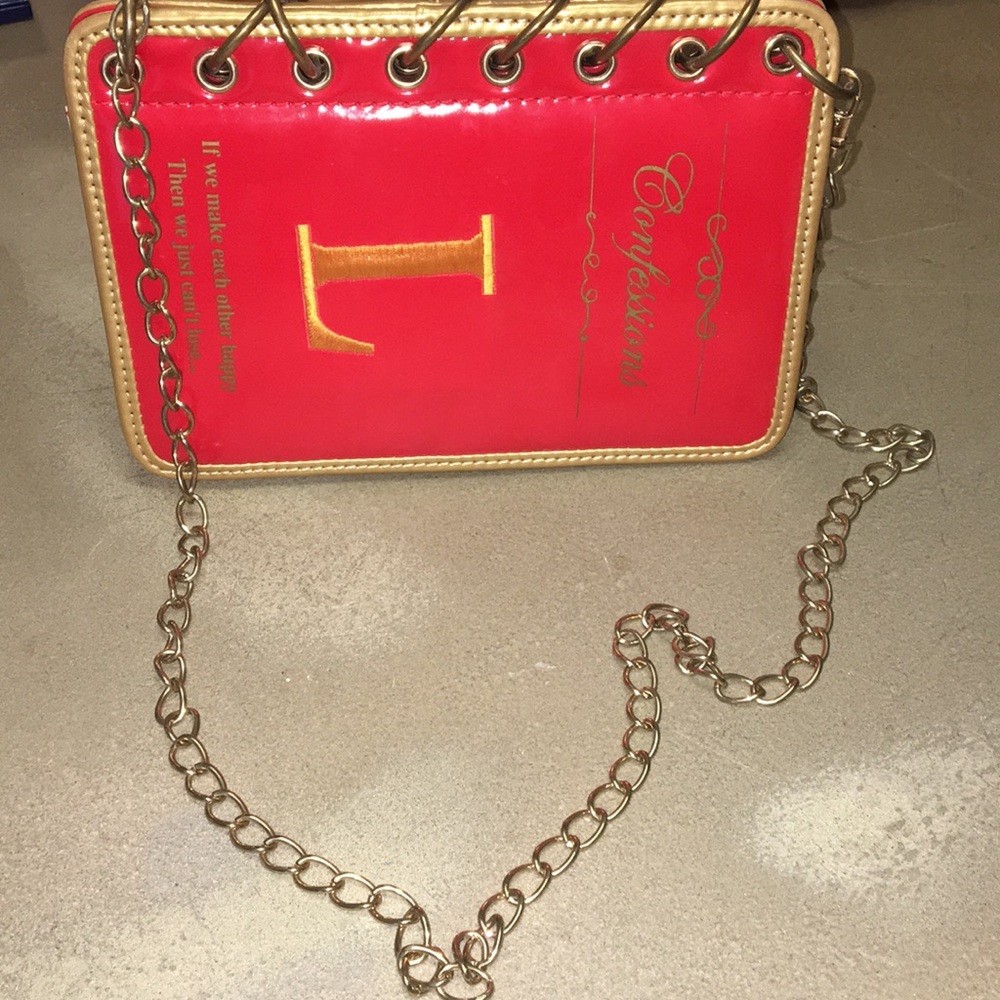 Super Cute ‘Book’ Purse/Handbag
